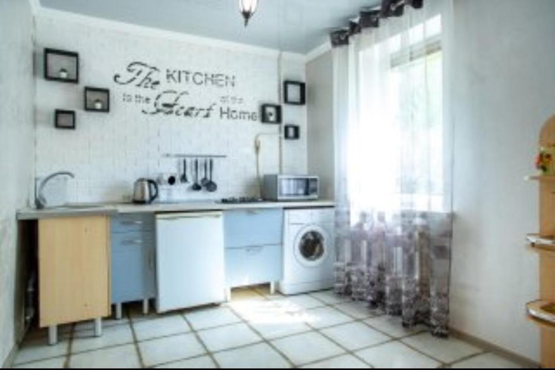 Студия На Проспекте Мира Mykolajiw Exterior foto