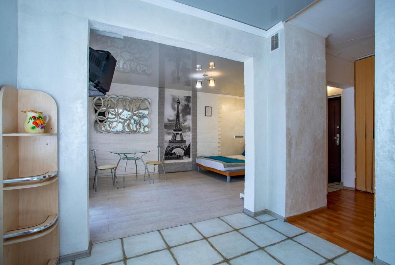 Студия На Проспекте Мира Mykolajiw Exterior foto
